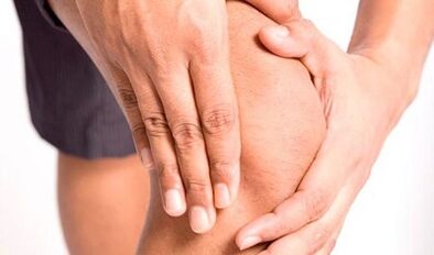 Welke symptomen om artritis te onderscheiden van artrose door arthroten